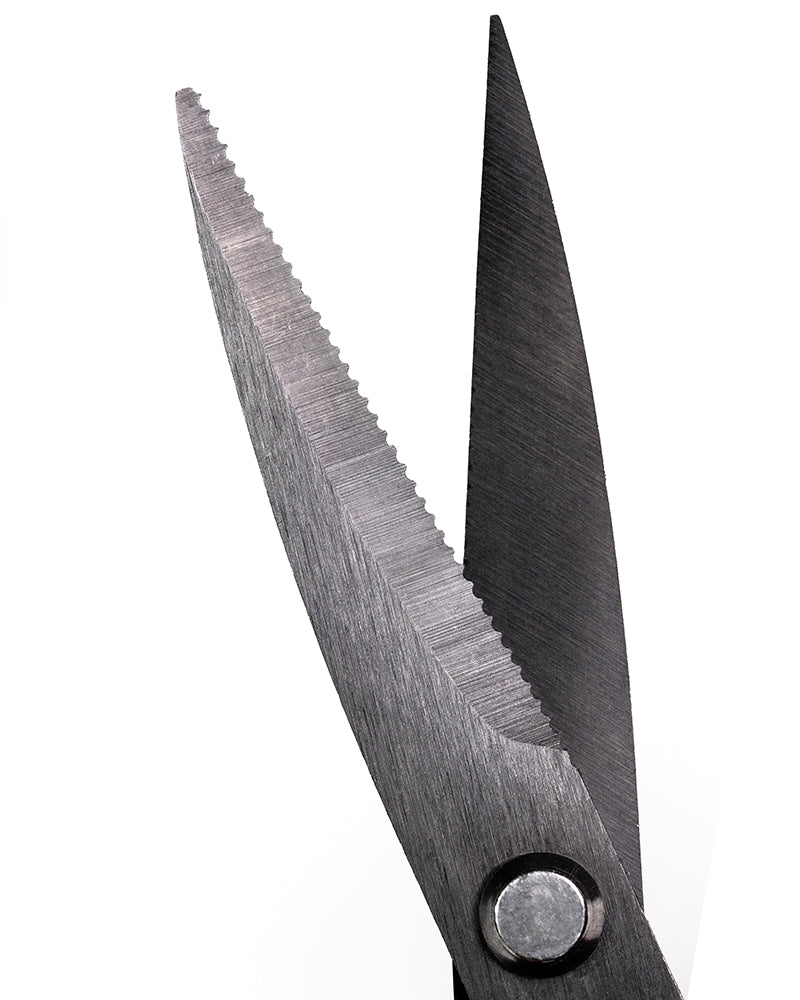 Daiwa Serrated Fishing Braid Scissors - Serrated Edges | Protective Cover