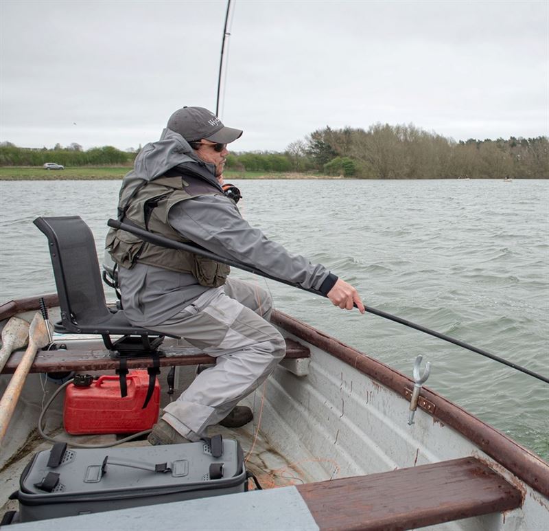 Wychwood Boat Seat & Swivel Clamp