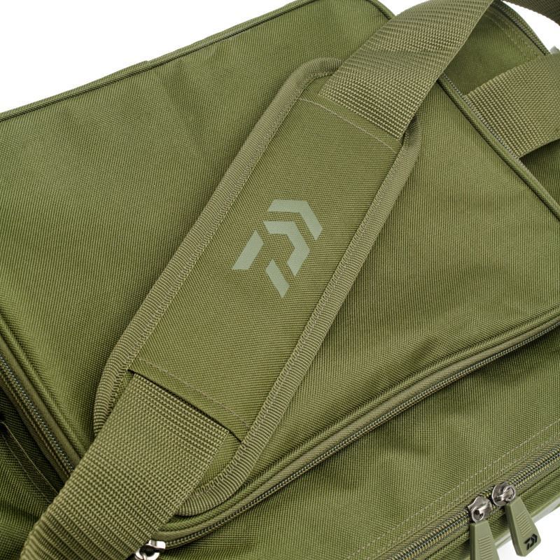 Daiwa Black Widow Compact Tackle Fishing Bag