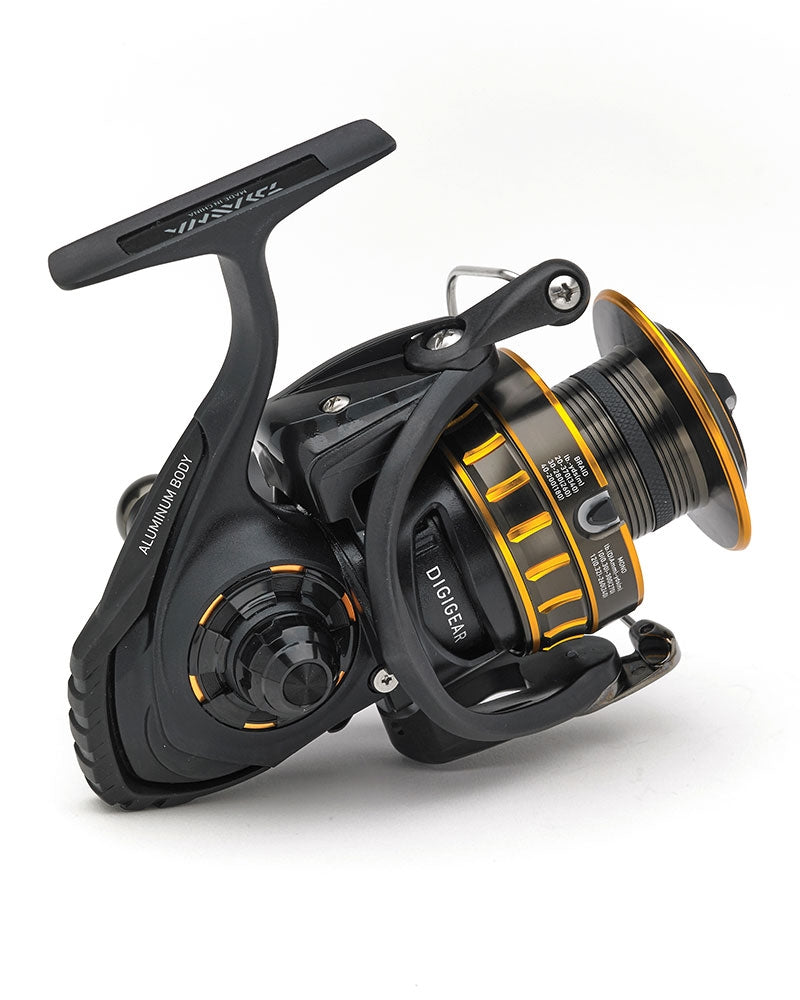Daiwa Black Gold Sea Spinning Reel 